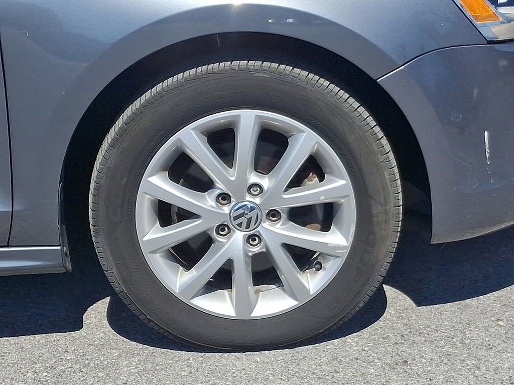 Used 2013 Volkswagen Jetta SE image 8