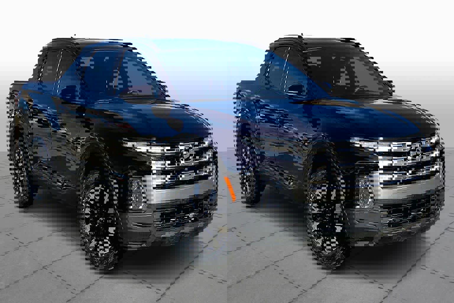 Used 2025 Hyundai Santa Cruz SEL image 3