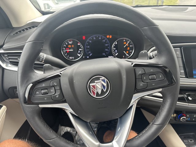 Used 2023 Buick Enclave Avenir w/ Avenir Technology Package image 27