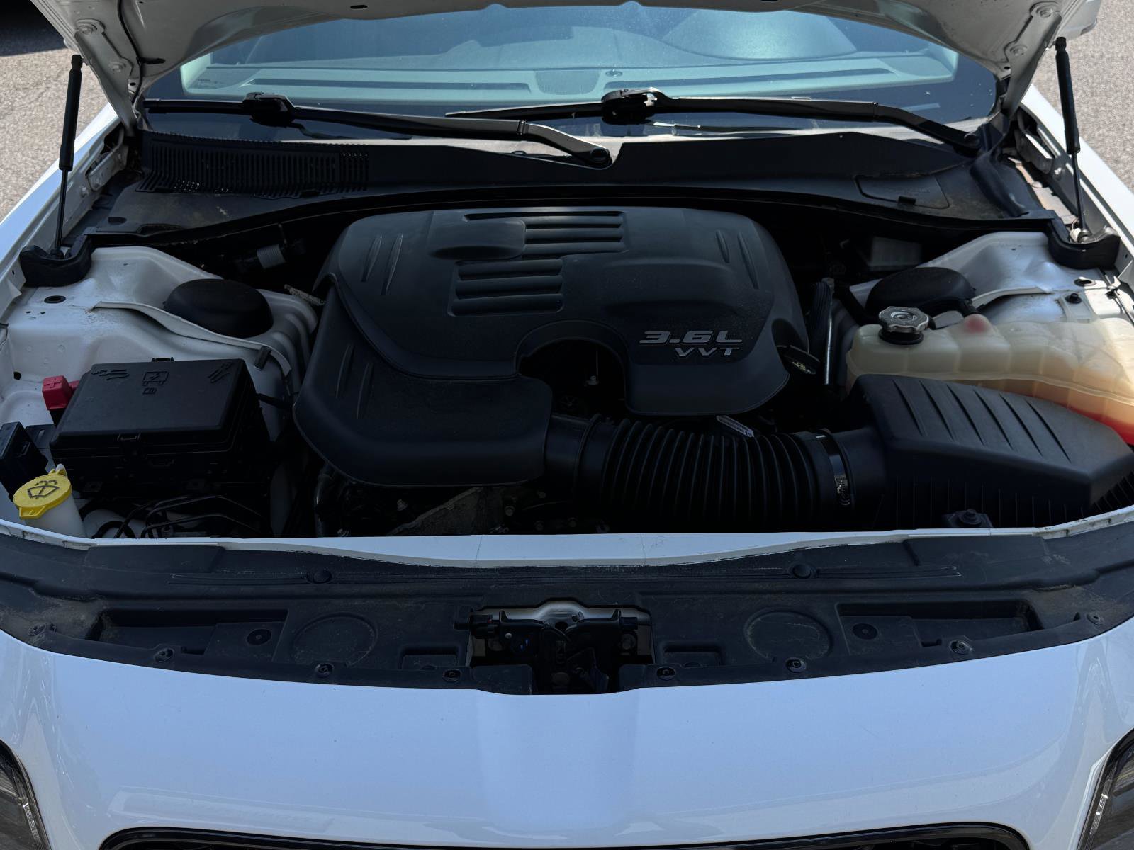 Used 2022 Chrysler 300 Touring L w/ Comfort Group image 27