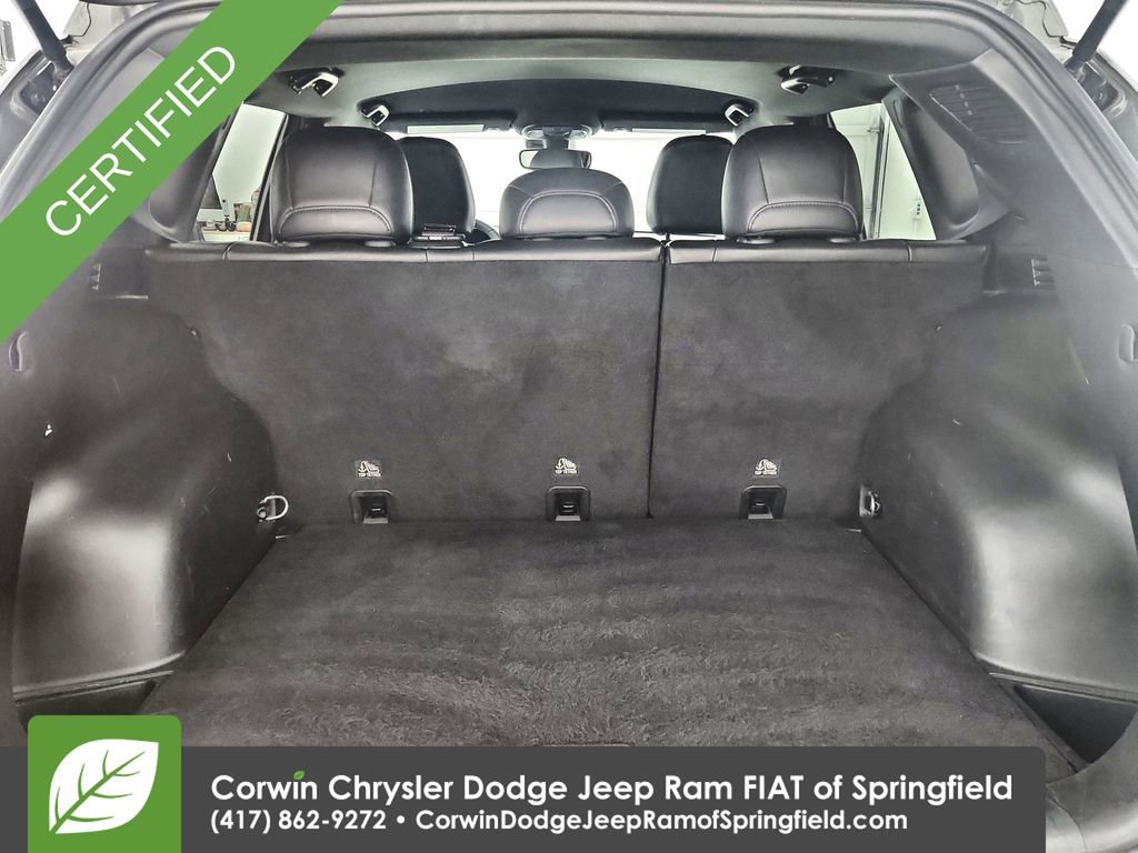 Certified 2024 Jeep Compass Latitude image 31
