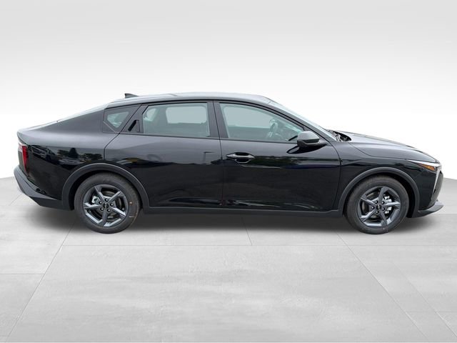 New 2026 Kia K4 FWD image 8
