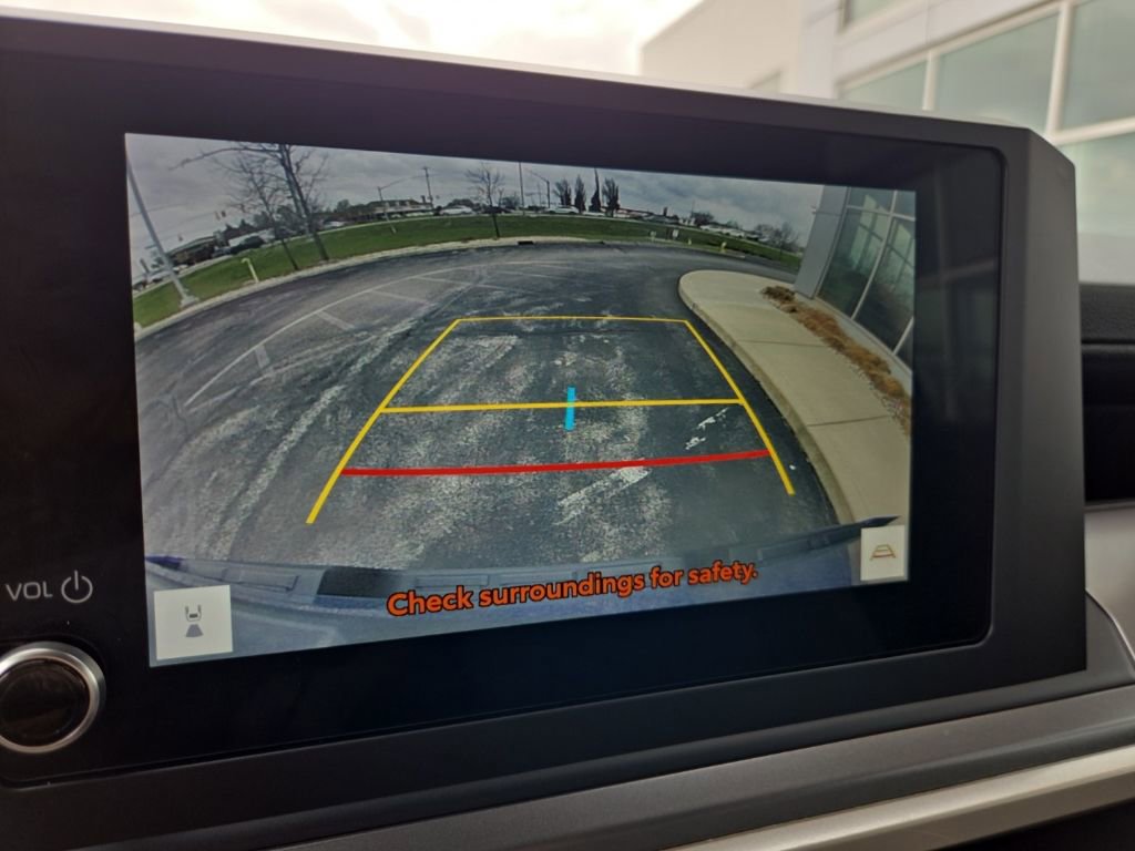 Used 2024 Toyota Tacoma TRD Off-Road AWD/4WD image 44