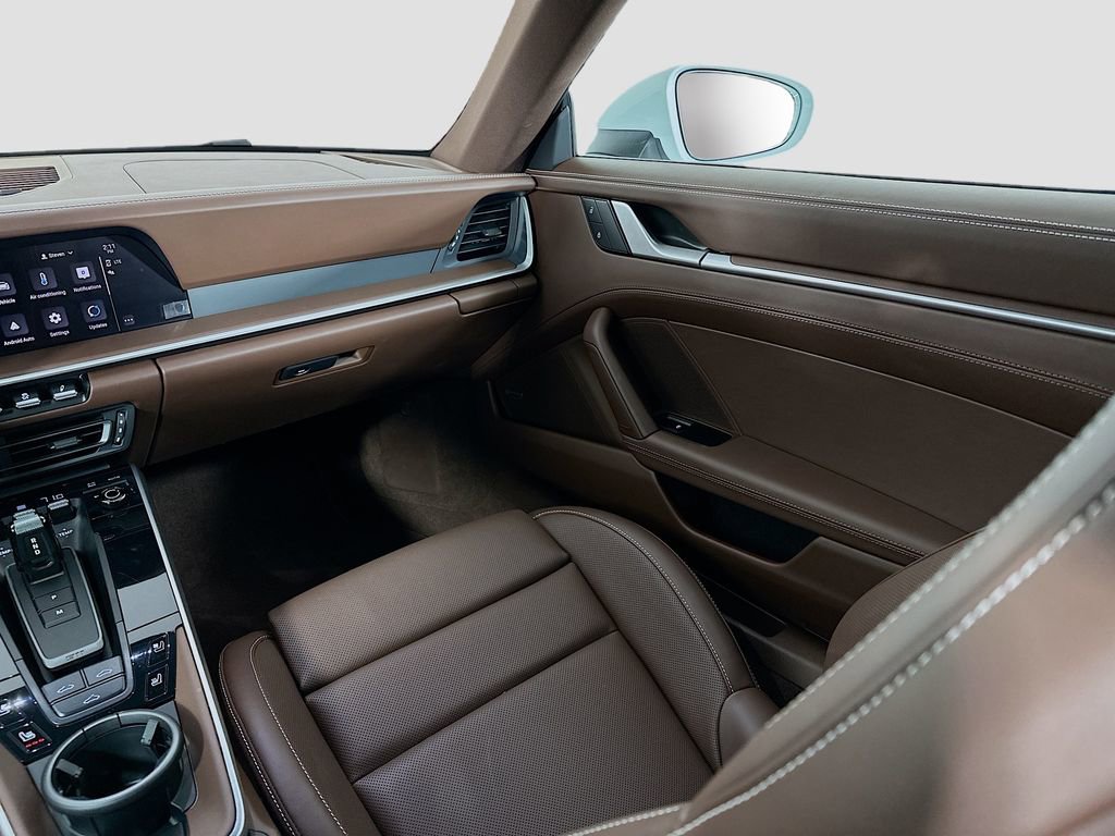Used 2024 Porsche 911 Carrera S image 25