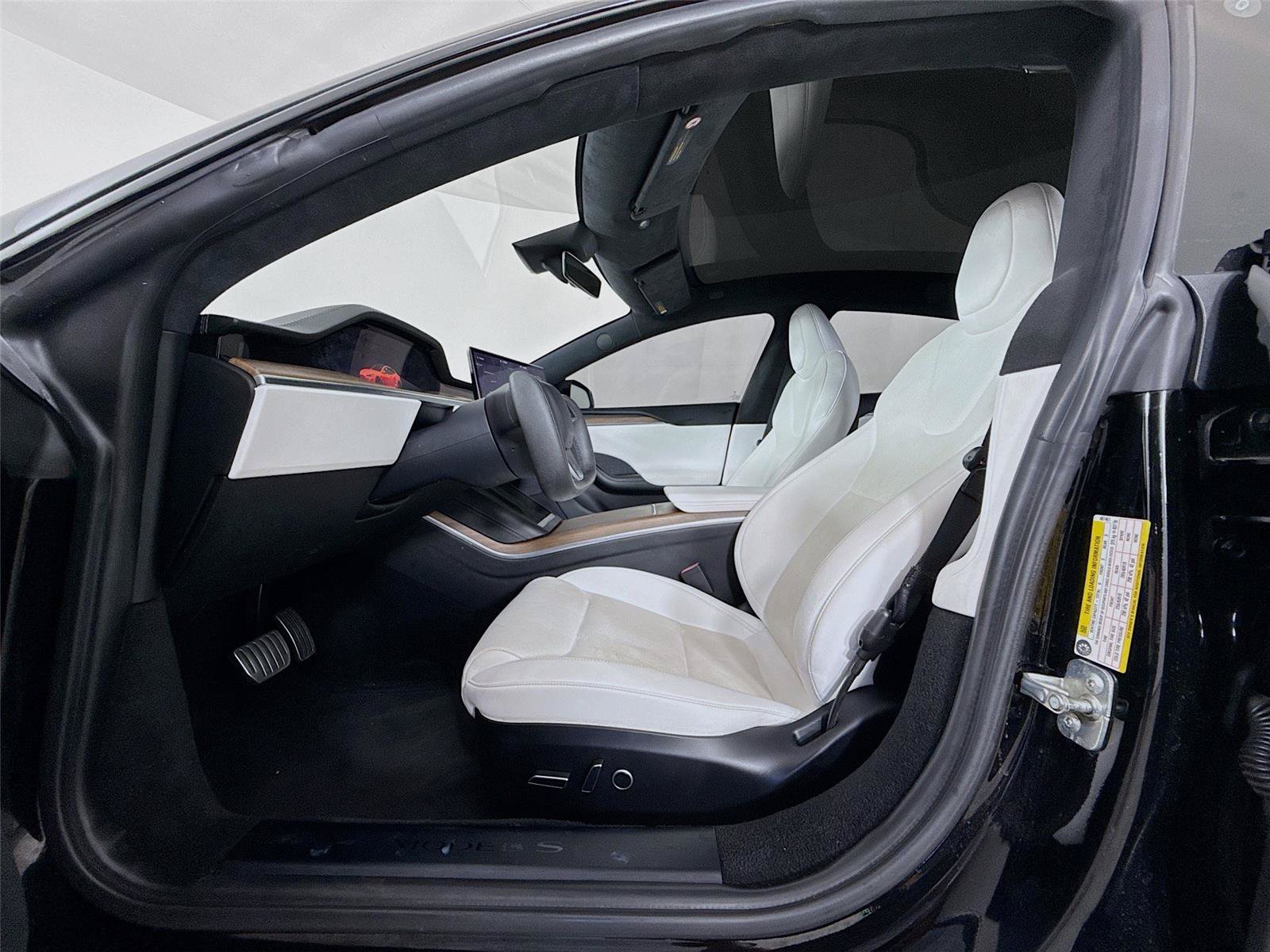 Used 2022 Tesla Model S AWD/4WD image 2