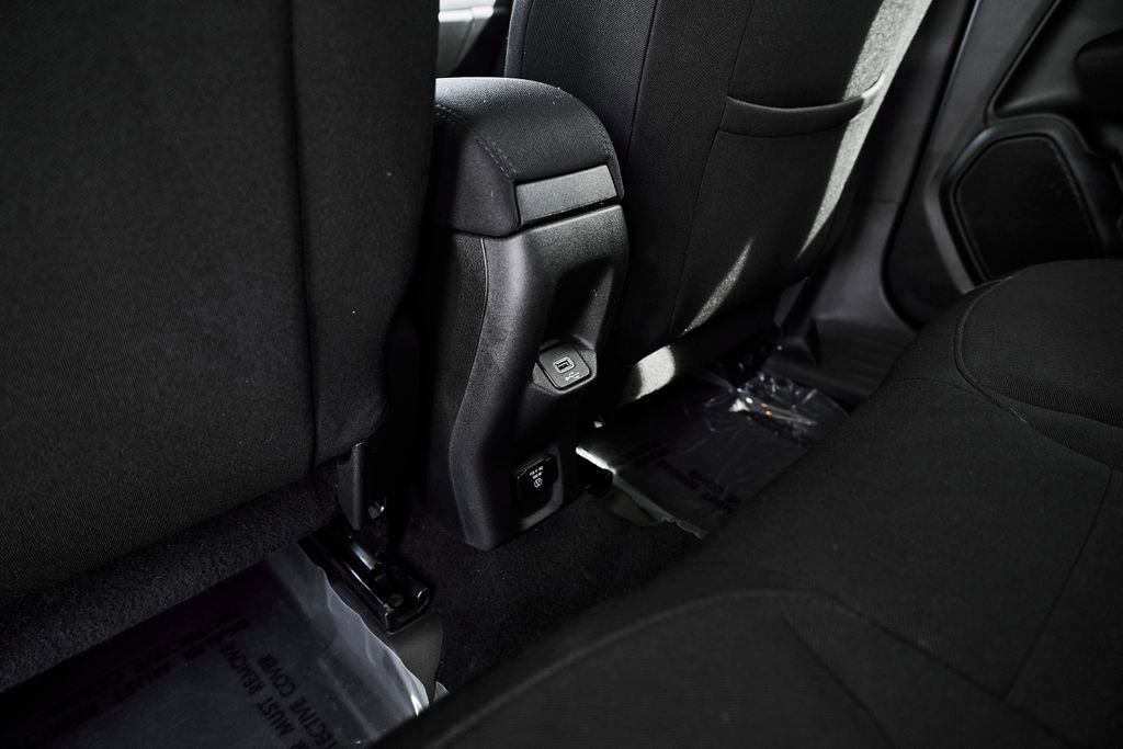 Used 2020 Jeep Renegade Latitude w/ UConnect 8.4 Nav Group AWD/4WD image 30