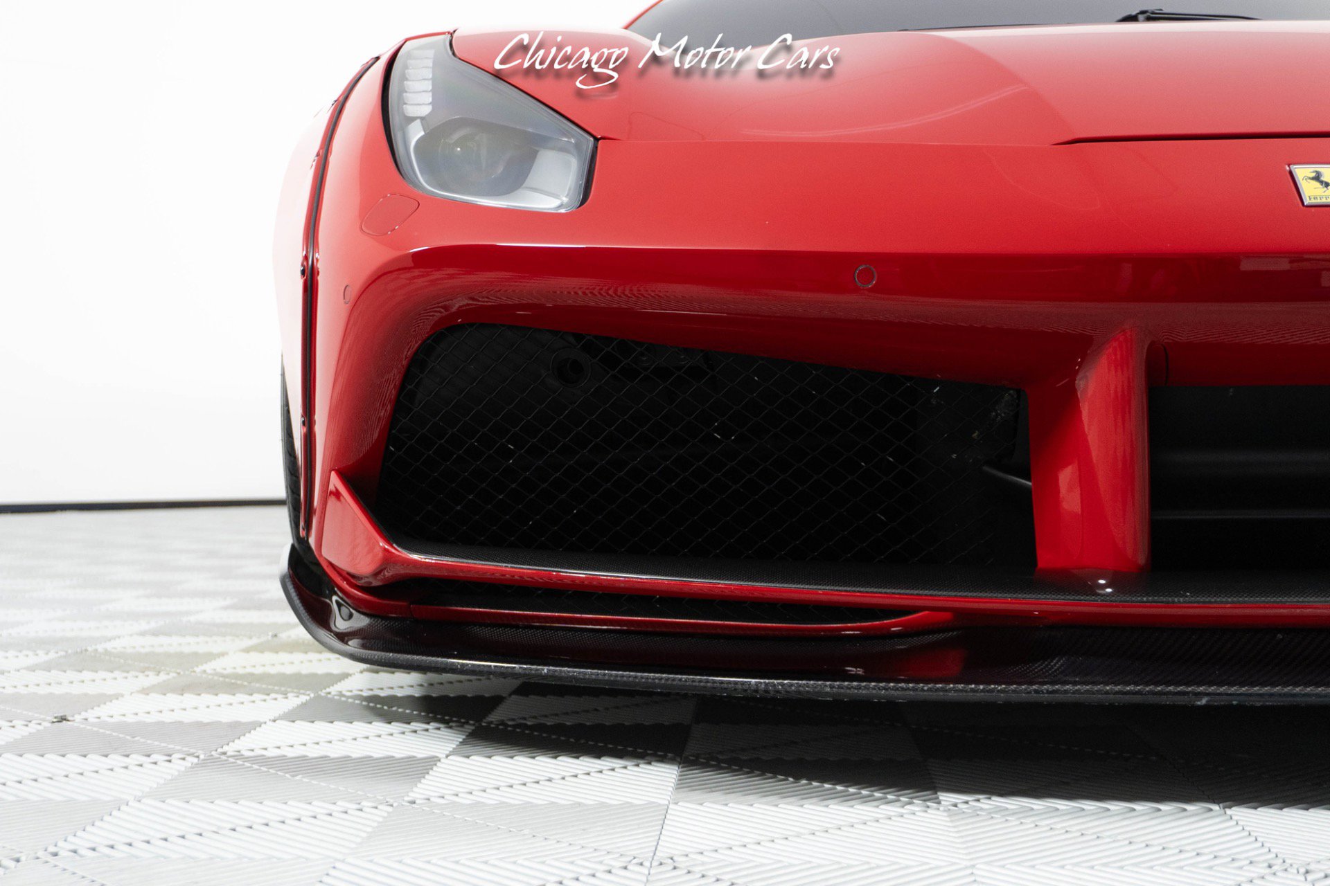 Used 2016 Ferrari 488 GTB image 10