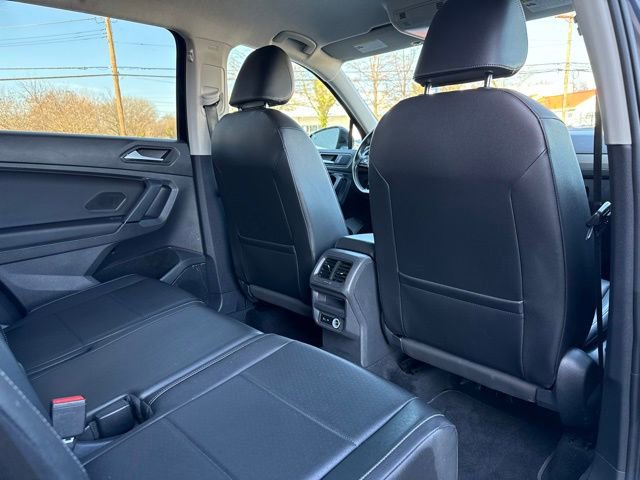 Used 2019 Volkswagen Tiguan SE image 24