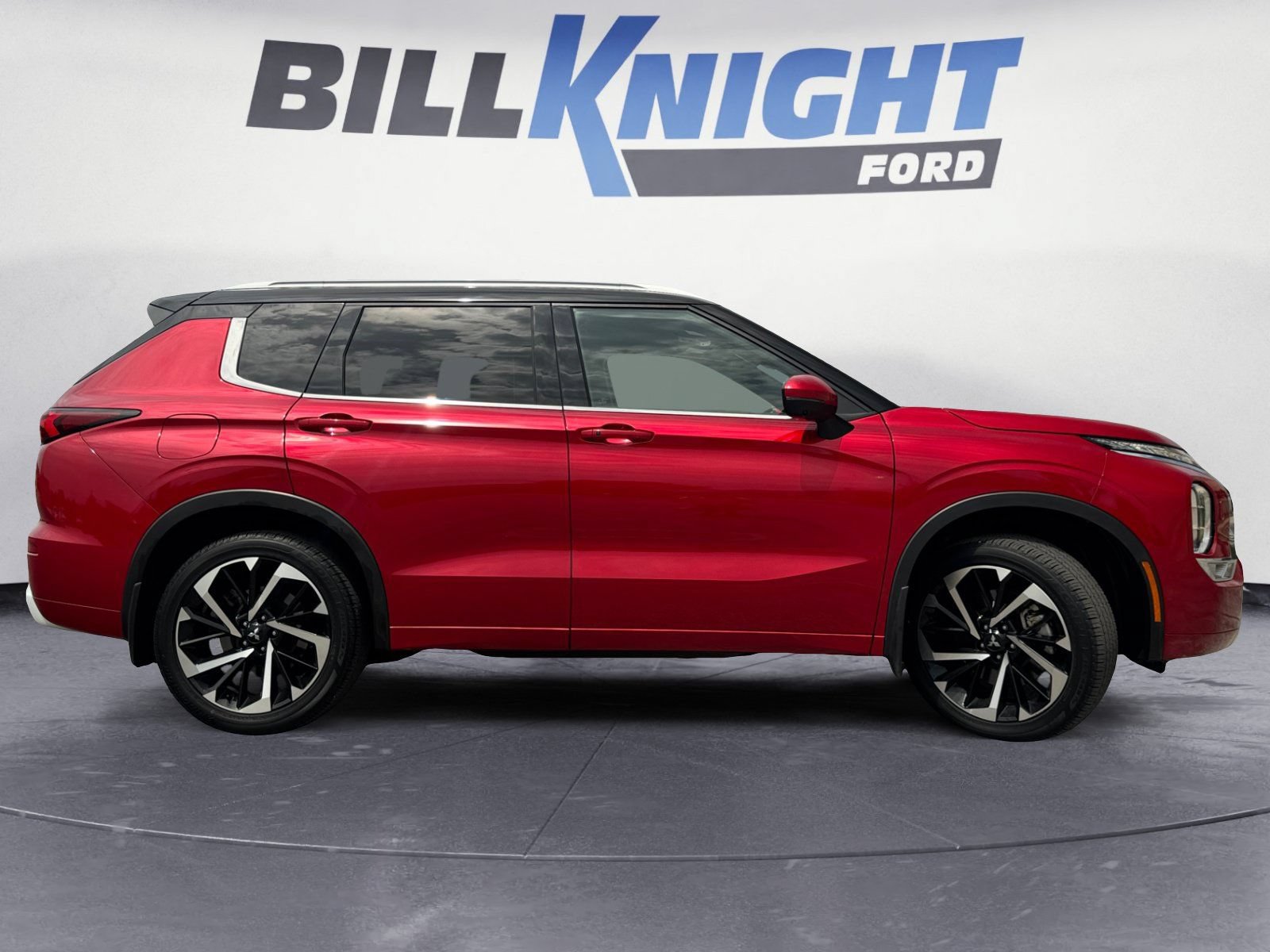 Used 2024 Mitsubishi Outlander SEL AWD/4WD image 6