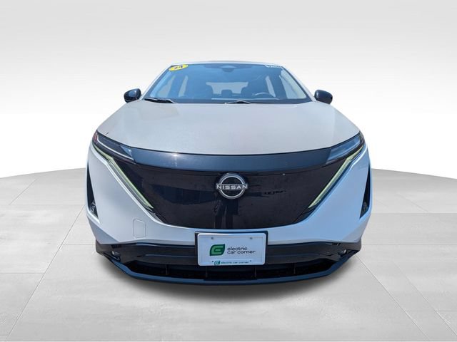 Used 2024 Nissan Ariya AWD image 2