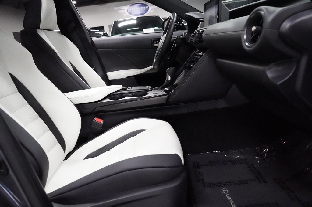 Used 2024 Lexus IS 350 F Sport w/ Memory Package RWD image 32