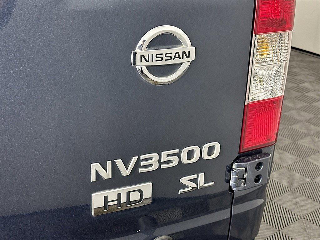 Used 2016 Nissan NV 3500 SL image 28