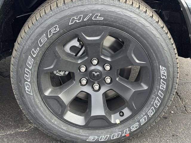 New 2026 RAM 1500 Express AWD/4WD image 29