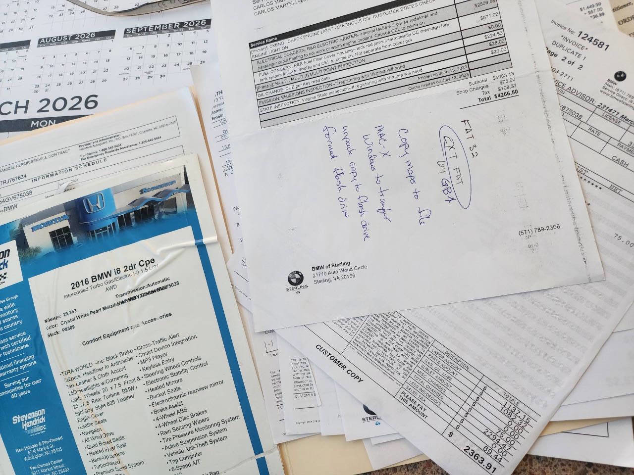 Used 2016 BMW i8 image 18