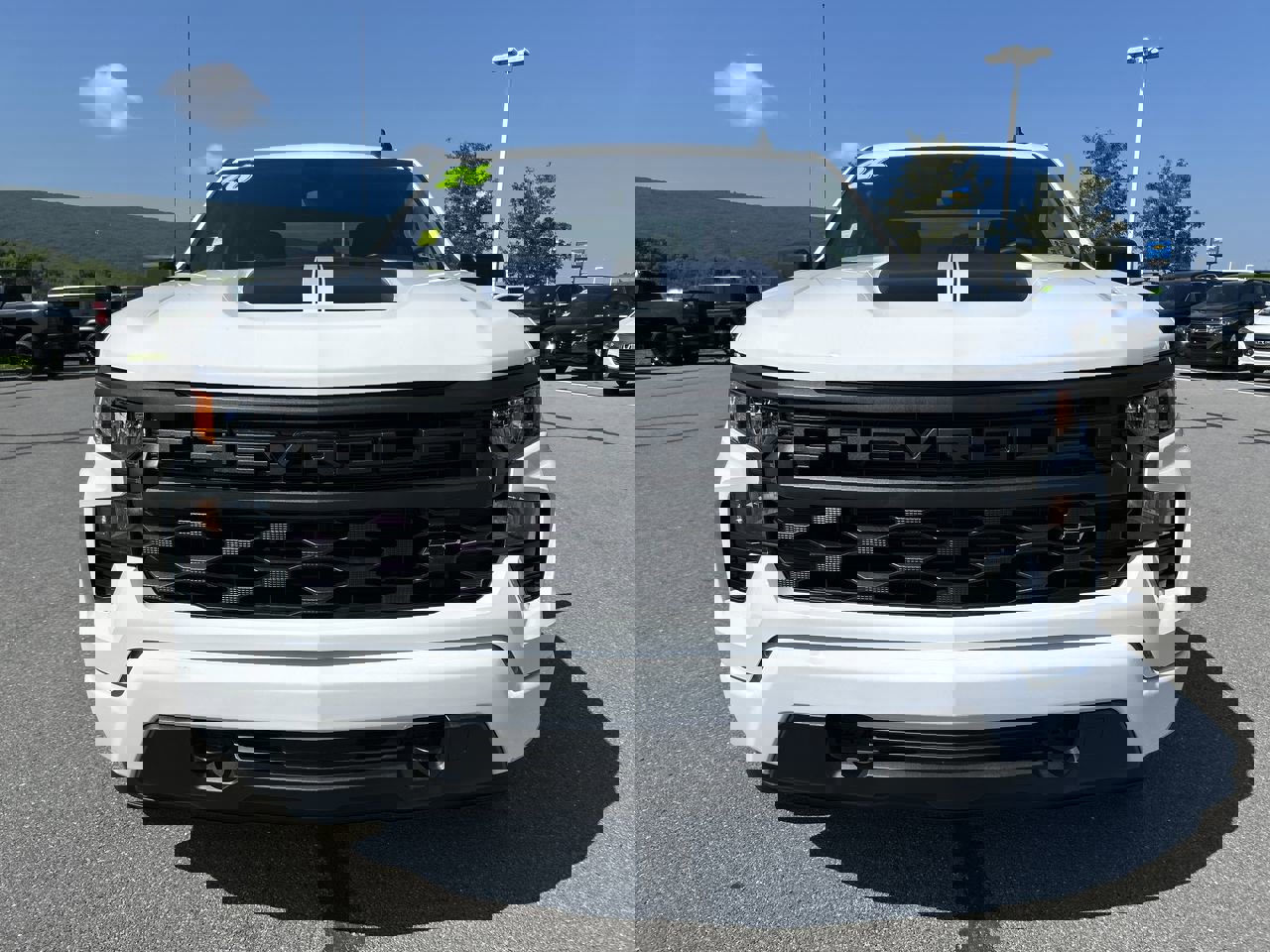 New 2026 Chevrolet Silverado 1500 Custom w/ Rally Edition image 14