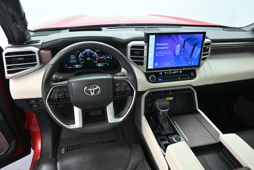 Used 2023 Toyota Sequoia Capstone AWD/4WD image 19