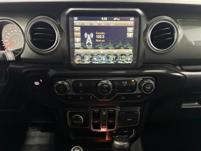Used 2023 Jeep Wrangler Unlimited Sahara w/ LED Lighting Group AWD/4WD image 15
