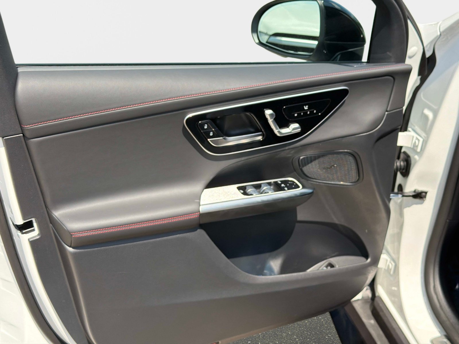 New 2026 Mercedes-Benz GLC 43 AMG 4MATIC image 16