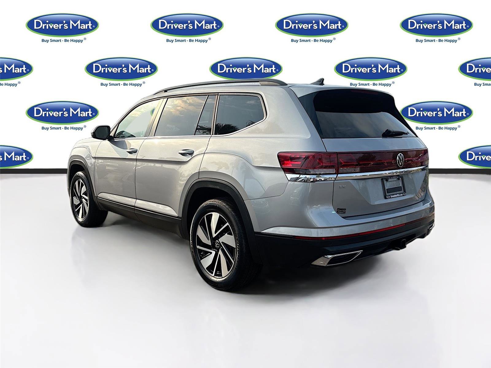 Used 2025 Volkswagen Atlas SE image 5