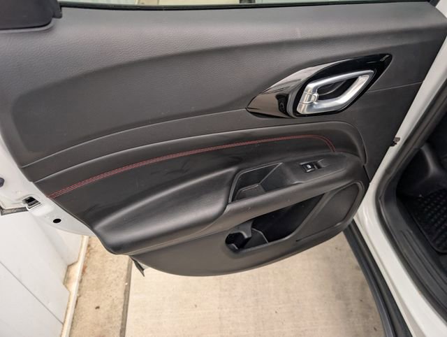 Used 2025 Jeep Compass Trailhawk AWD/4WD image 22