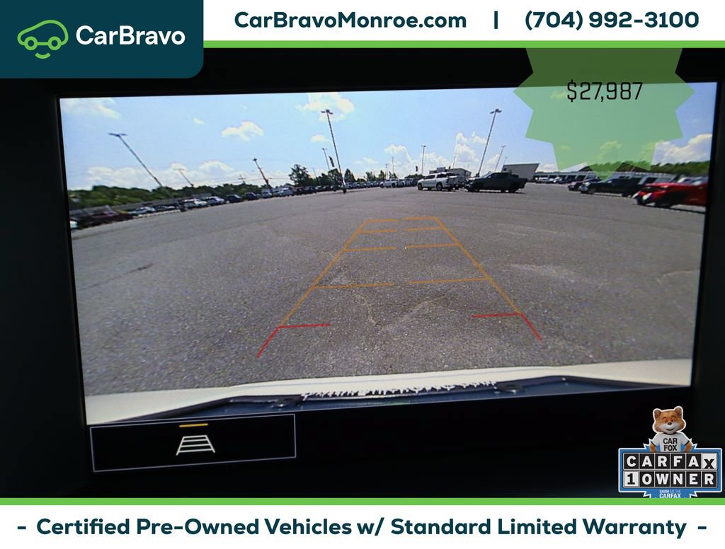 Certified 2024 GMC Terrain SLT w/ Infotainment Package II FWD image 35