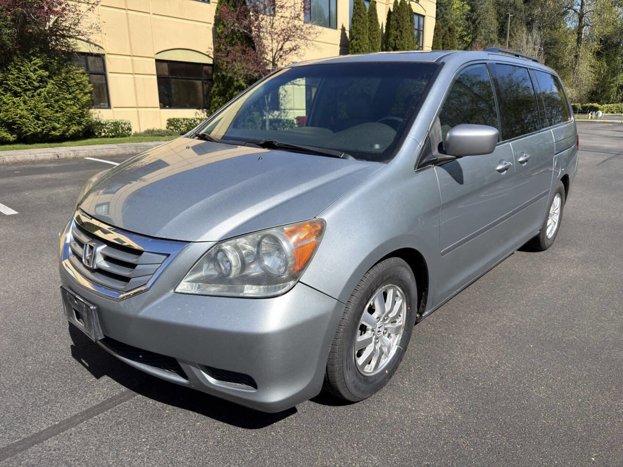 Used 2010 Honda Odyssey EX-L image 1