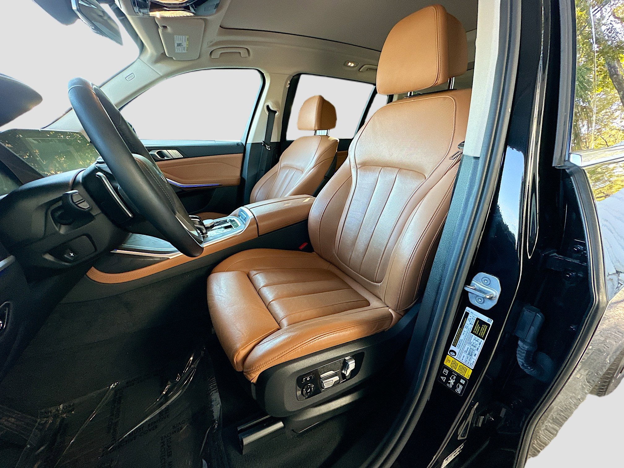 Certified 2022 BMW X7 xDrive40i w/ Premium Package image 22