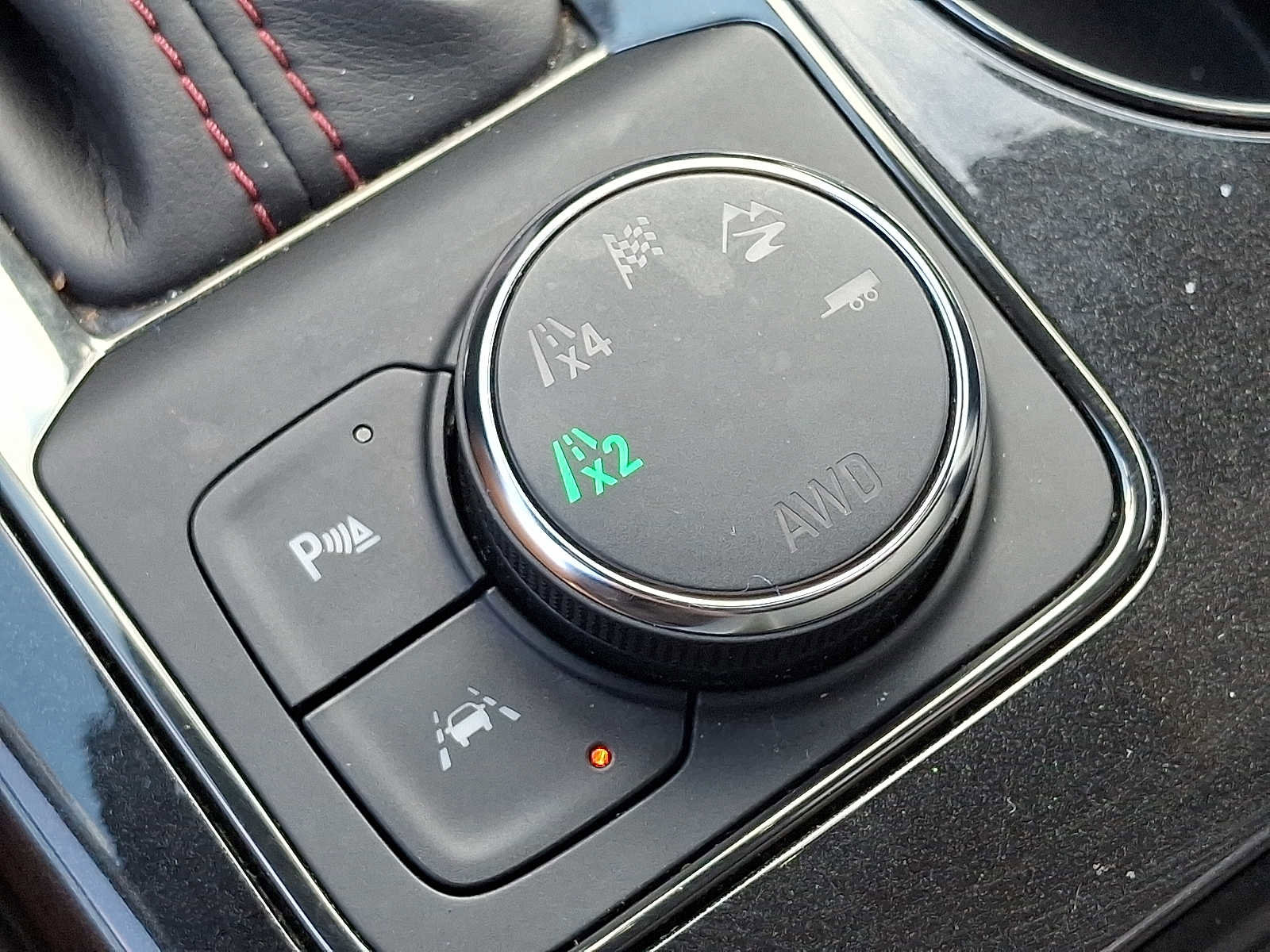 Certified 2023 Chevrolet Blazer RS w/ Driver Confidence II Package image 25