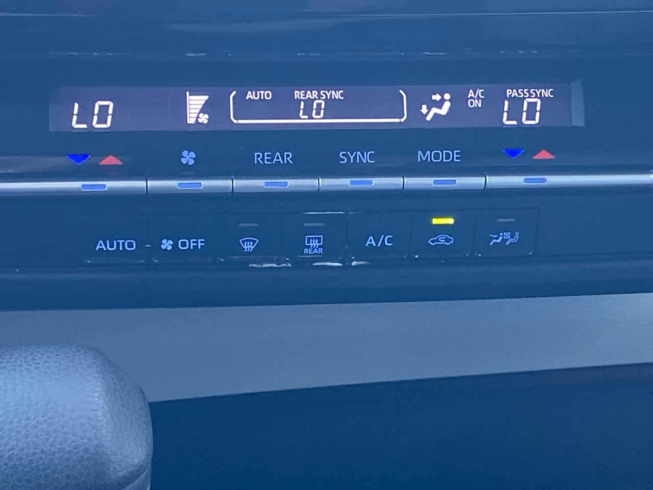 Certified 2022 Toyota Sienna LE FWD image 18