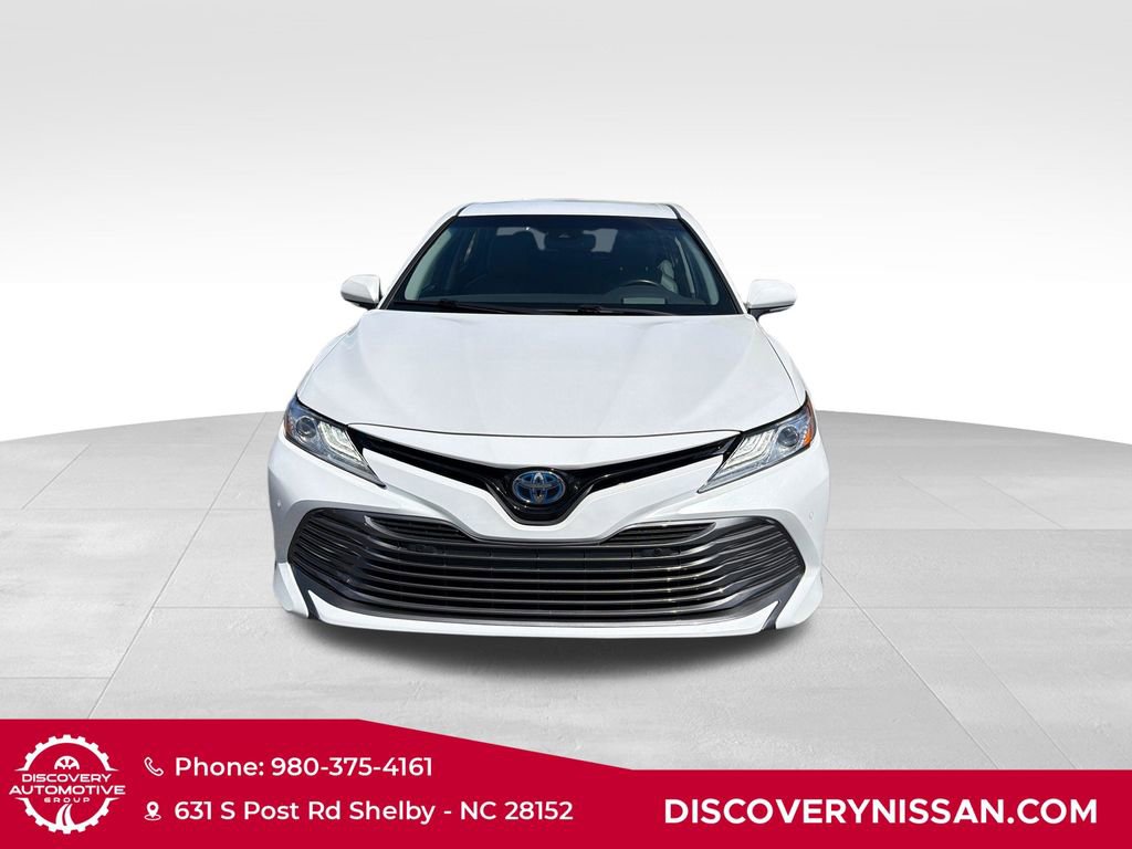 Used 2018 Toyota Camry XLE w/ Protection Package (Q2) FWD image 2