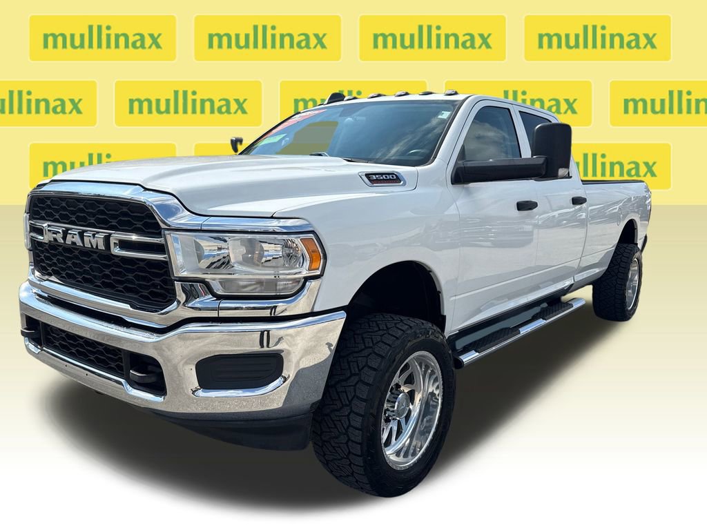 Used 2019 RAM 3500 Tradesman w/ Chrome Appearance Group image 9