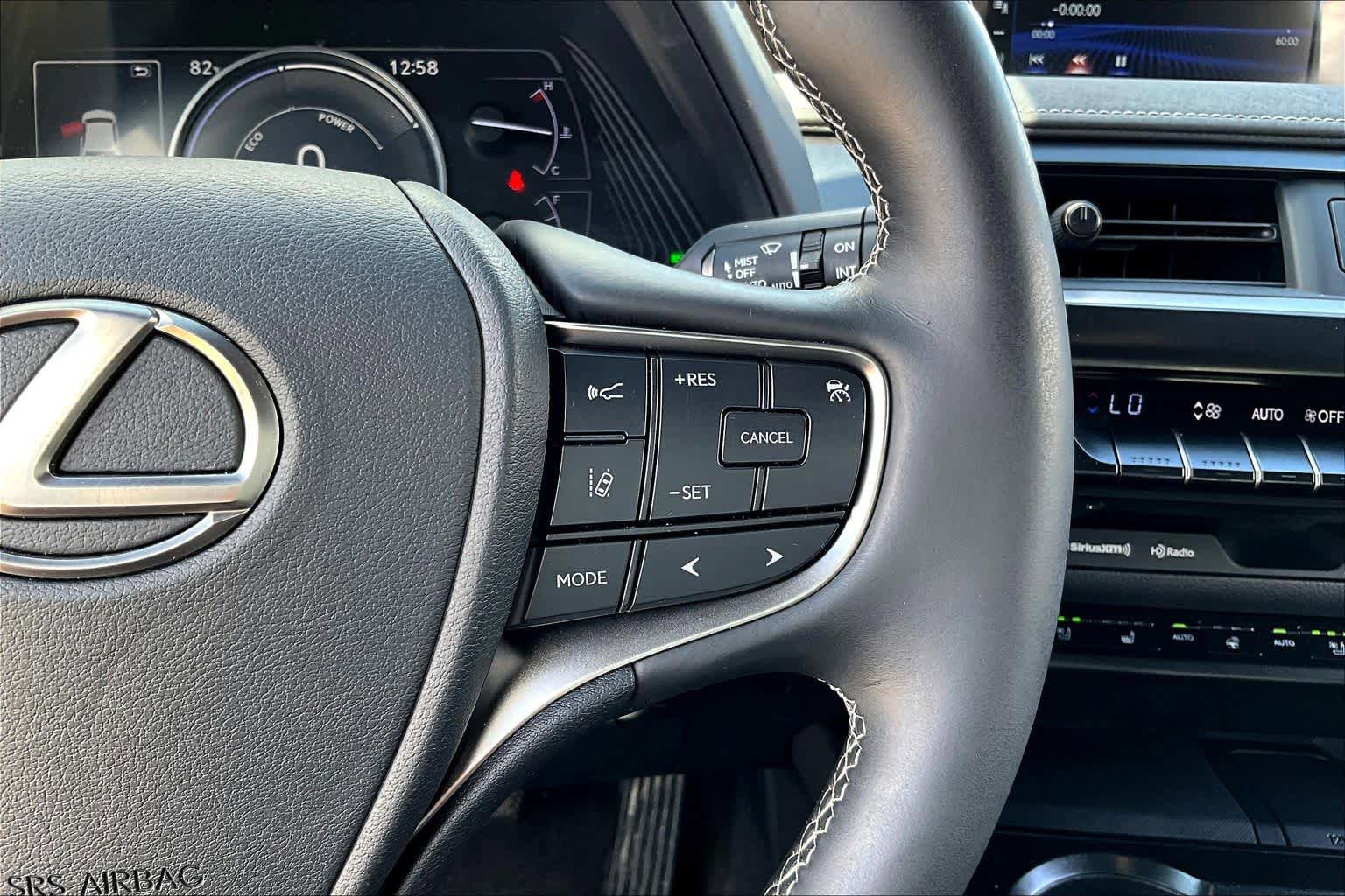 Used 2019 Lexus UX 250h w/ Premium Package image 22