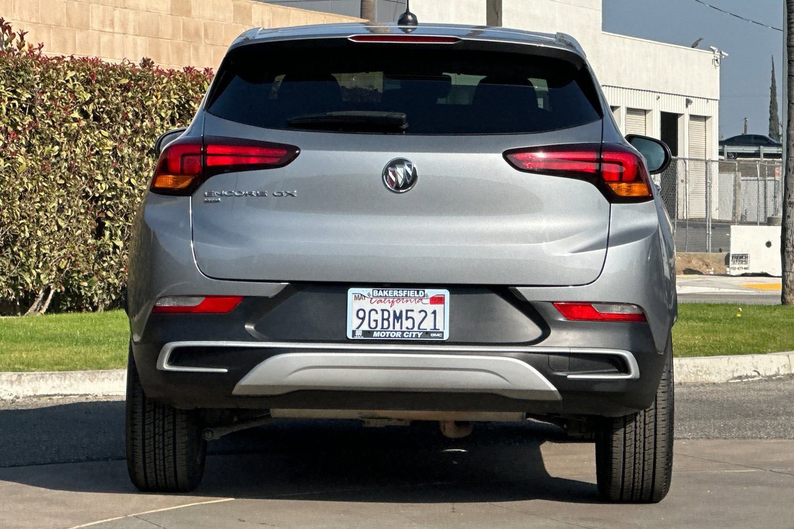 Certified 2023 Buick Encore GX Preferred w/ Cold Weather Comfort Package image 5