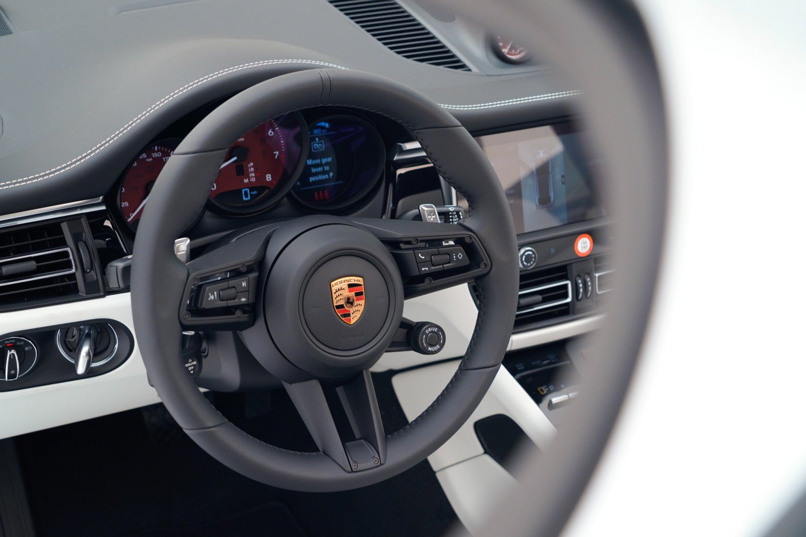 New 2026 Porsche Macan S AWD/4WD image 23