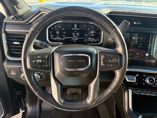 Used 2024 GMC Sierra 2500 Denali Ultimate image 16