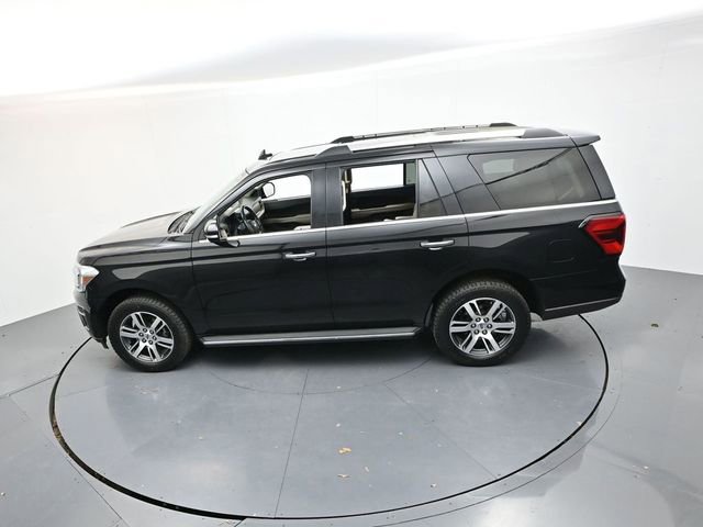 Used 2022 Ford Expedition Limited image 24