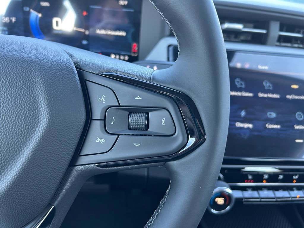 New 2027 Chevrolet Bolt LT w/ Comfort Package image 18