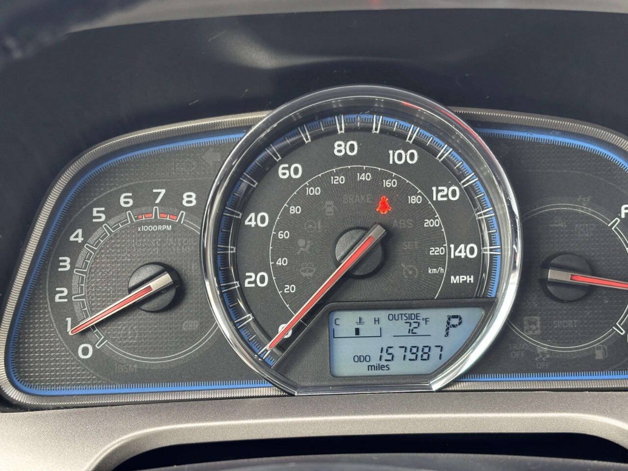 Used 2015 Toyota RAV4 Limited AWD/4WD image 33