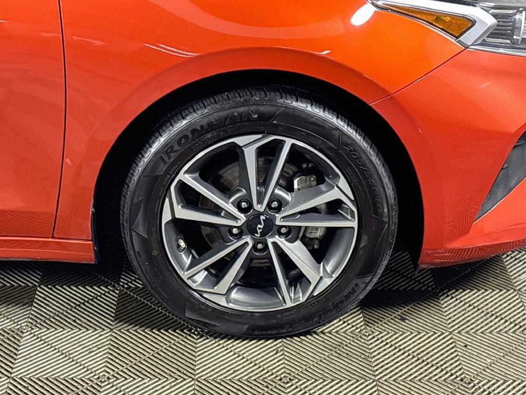 Used 2023 Kia Forte LXS w/ LXS Technology Package FWD image 22