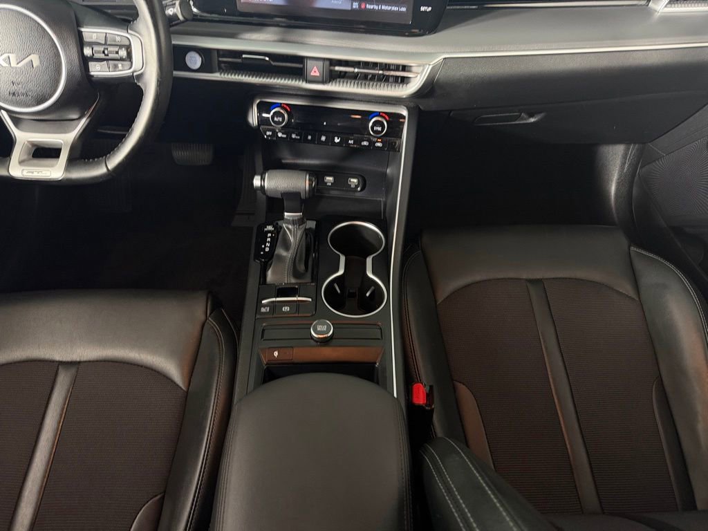 Used 2023 Kia K5 GT-Line w/ GT-Line Premium Package FWD image 19