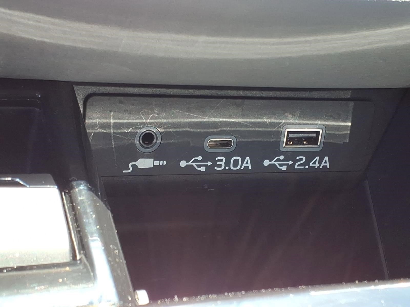 Certified 2023 Subaru Outback Limited AWD/4WD image 15