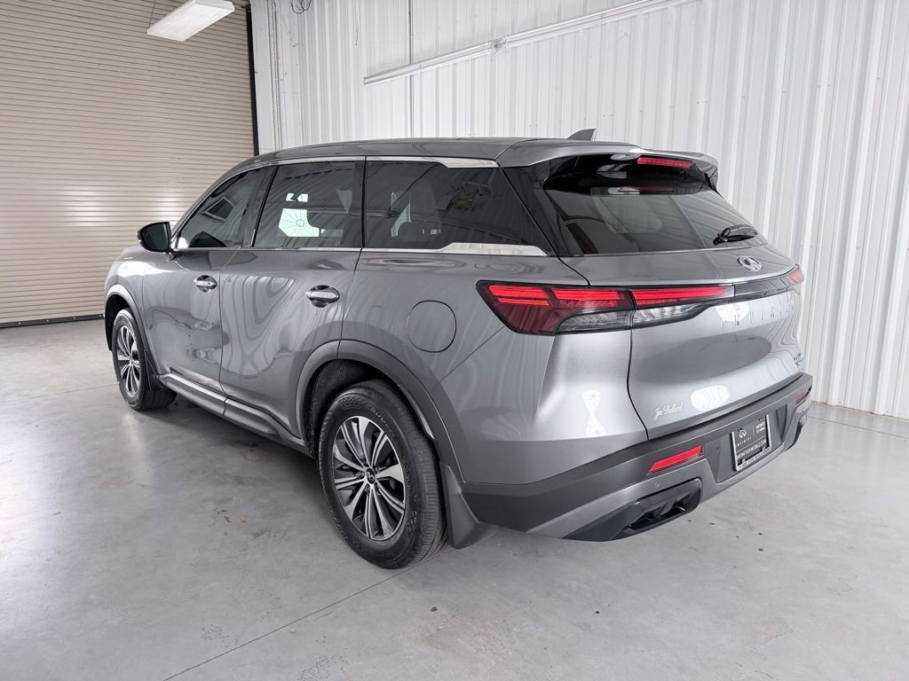 Certified 2024 INFINITI QX60 Pure image 7