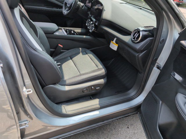 New 2025 Chevrolet Blazer EV LT image 16