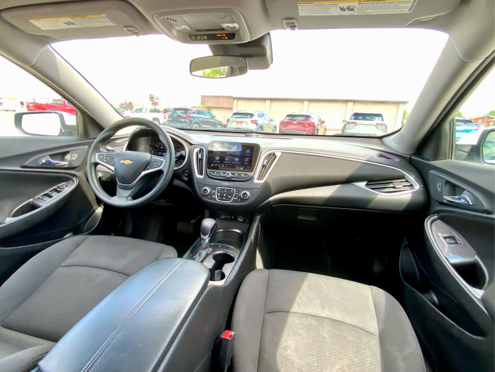 Used 2023 Chevrolet Malibu LT image 33