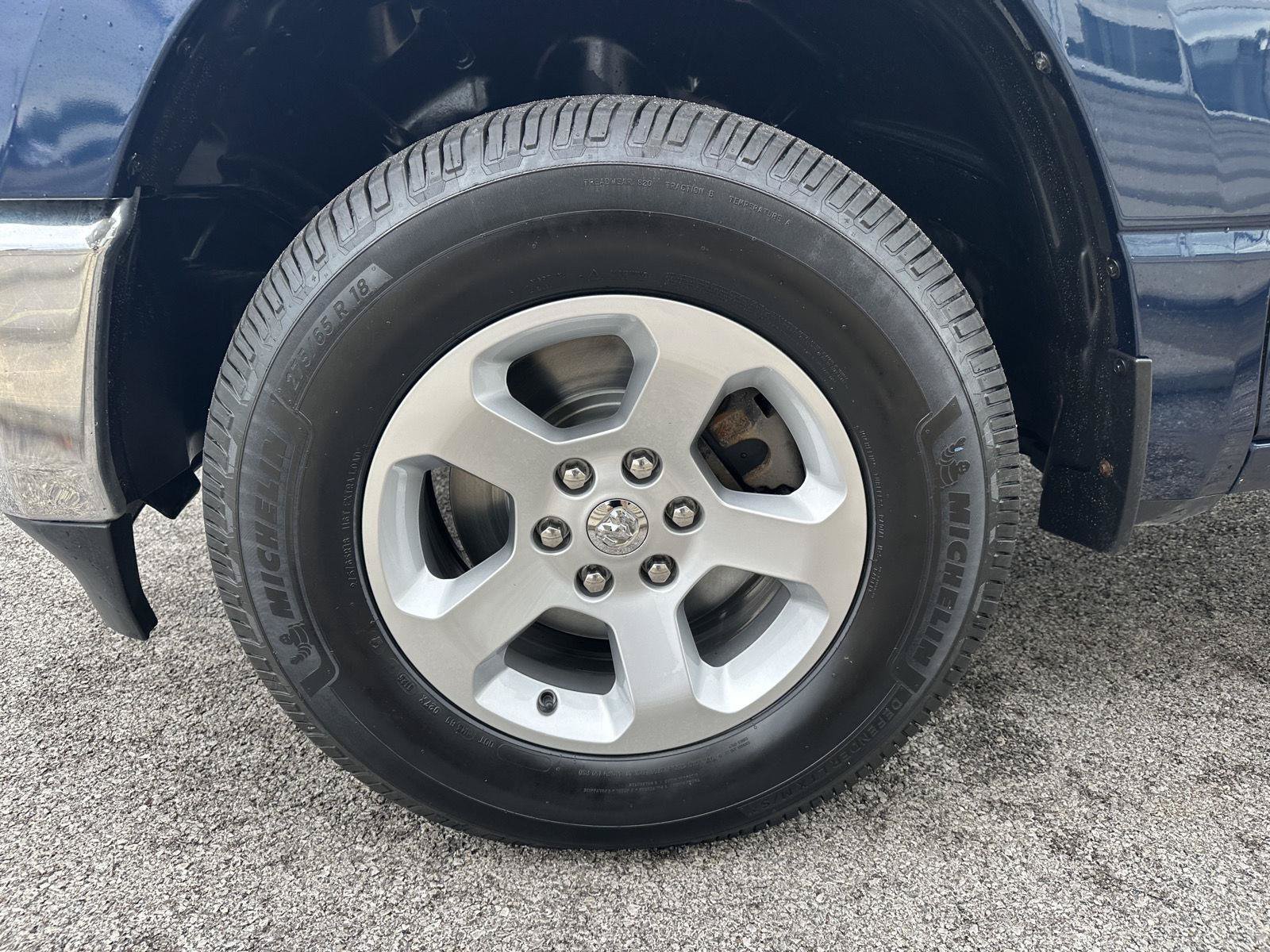 Used 2019 RAM 1500 Tradesman w/ SXT Appearance Group AWD/4WD image 13
