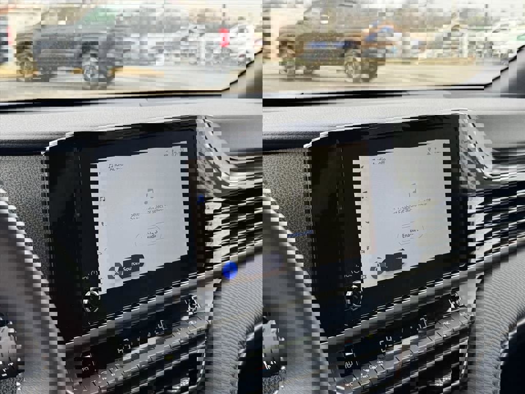 Certified 2025 Toyota Camry SE image 23