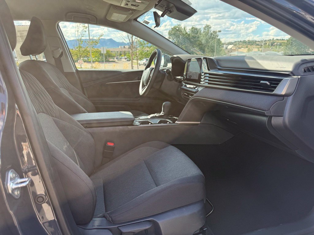 Used 2026 Toyota Camry LE FWD image 29