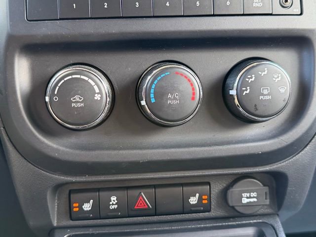 Used 2016 Jeep Patriot Latitude image 23