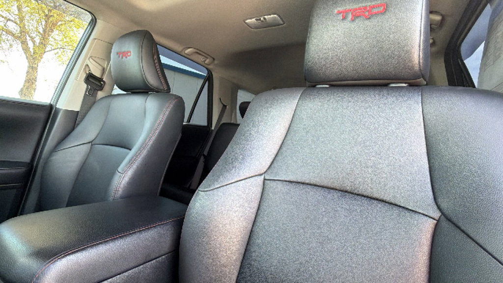 Used 2022 Toyota 4Runner TRD Off-Road Premium w/ Moonroof Package AWD/4WD image 11
