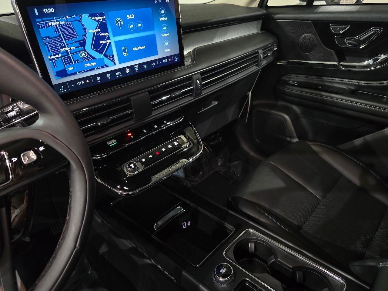 New 2026 Lincoln Corsair Premiere image 22